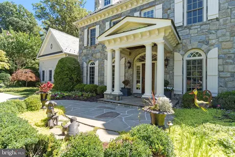 Other - 8115 Spring Hill Farm Dr, Mclean, VA 22102 photo 1 of 28