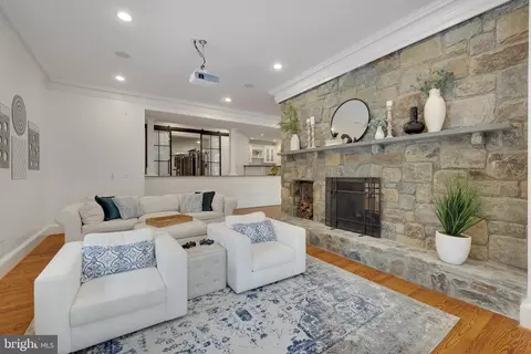 Other - 8115 Spring Hill Farm Dr, Mclean, VA 22102 photo 20 of 28