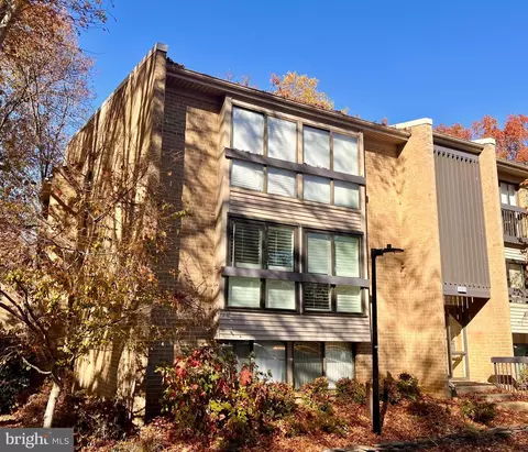 11616 Ivystone Ct #200, Reston, VA 20191