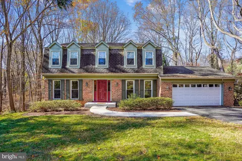 3116 Miller Heights Rd, Oakton, VA 22124