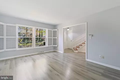 6022 Haverhill Ct, Springfield, VA 22152 photo 9