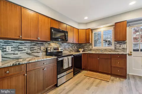 6022 Haverhill Ct, Springfield, VA 22152 photo 15