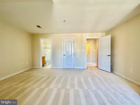 Bedroom - 7451 Carriage Hills Dr, Mclean, VA 22102 photo 3 of 4
