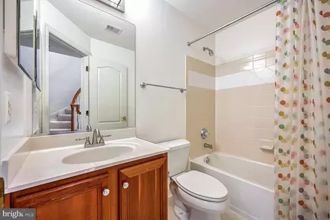 Bath - 7451 Carriage Hills Dr, Mclean, VA 22102 photo 4 of 5