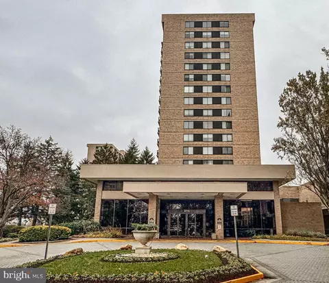 3709 S George Mason Dr #1209E, Falls Church, VA 22041