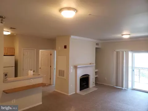 1580 Spring Gate Dr #4312, Mclean, VA 22102 photo 1