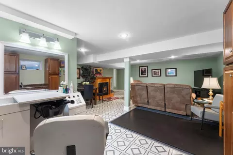 Other - 8123 Lake Pleasant Dr, Springfield, VA 22153 photo 17 of 22