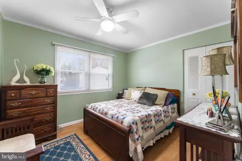 Bedroom - 8123 Lake Pleasant Dr, Springfield, VA 22153 photo 7 of 9