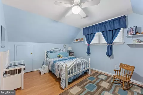Bedroom - 8123 Lake Pleasant Dr, Springfield, VA 22153 photo 8 of 9