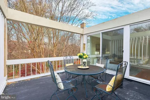 Exterior - 11534 Hickory Cluster, Reston, VA 20190 photo 4 of 13