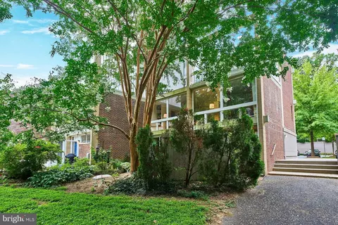 Exterior - 11534 Hickory Cluster, Reston, VA 20190 photo 7 of 13