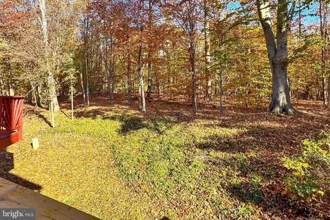 Exterior - 8722 Stone Hill Pl, Springfield, VA 22153 photo 3 of 3