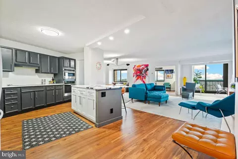 5901 Mount Eagle Dr #1604, Alexandria, VA 22303