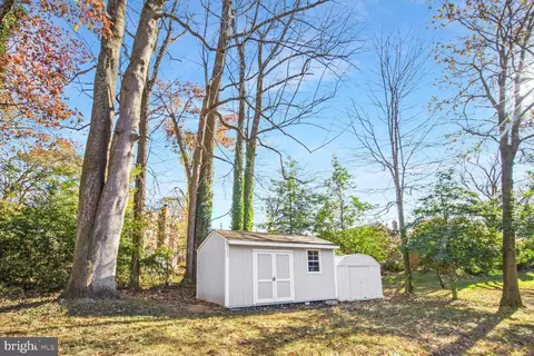 7640 Long Pine Dr, Springfield, VA 22151 photo 24