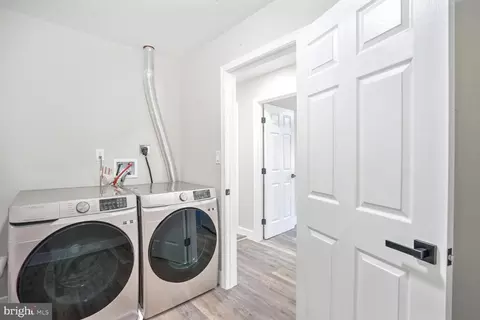 7640 Long Pine Dr, Springfield, VA 22151 photo 21