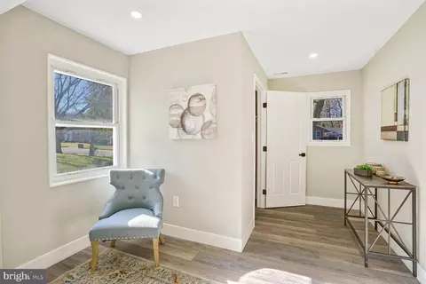 7640 Long Pine Dr, Springfield, VA 22151 photo 11