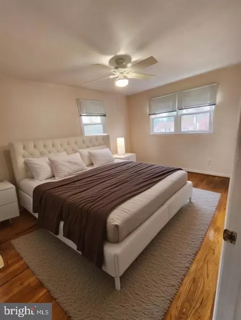 Bedroom - 6207 Kentland St, Springfield, VA 22150 photo 2 of 3