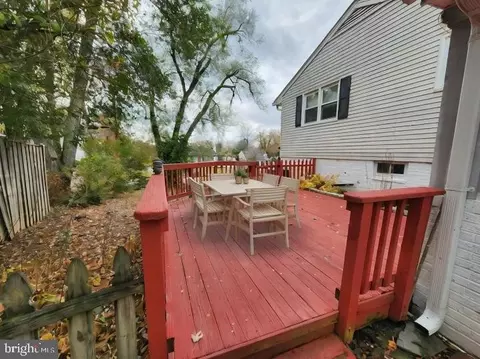 Exterior - 6207 Kentland St, Springfield, VA 22150 photo 3 of 6