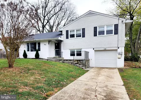 6207 Kentland St, Springfield, VA 22150