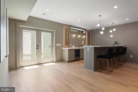 Entry Way - 1800 Rupert St, Mclean, VA 22101 photo 15 of 17