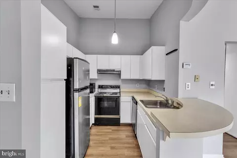 Kitchen - 1930 Villaridge Dr #B, Reston, VA 20191 photo 1 of 3