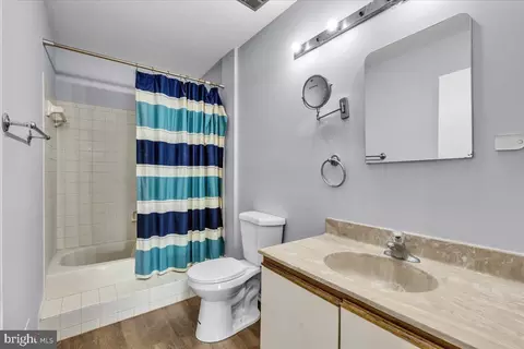 Bath - 1930 Villaridge Dr #B, Reston, VA 20191 photo 1 of 2