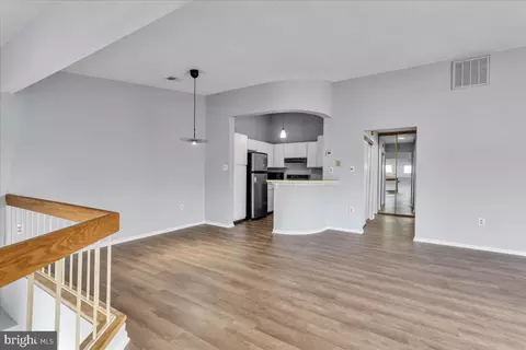 Other - 1930 Villaridge Dr #B, Reston, VA 20191 photo 3 of 11