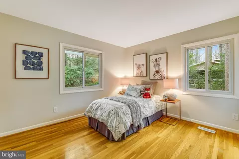 2500 Pegasus Ln, Reston, VA 20191 photo 34