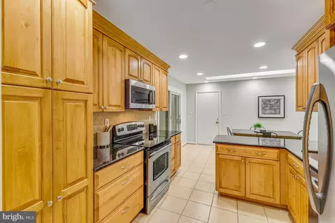 2500 Pegasus Ln, Reston, VA 20191 photo 20