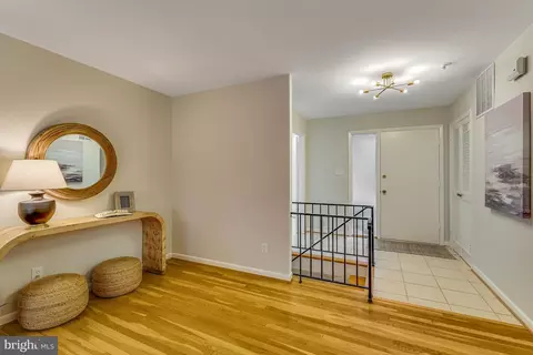 2500 Pegasus Ln, Reston, VA 20191 photo 4