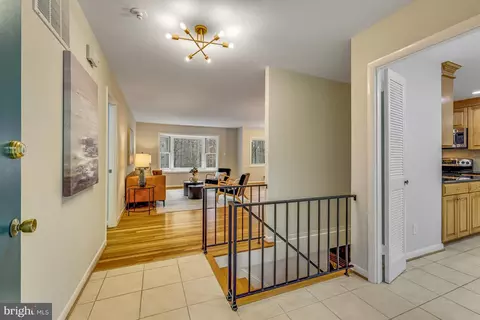 2500 Pegasus Ln, Reston, VA 20191 photo 3