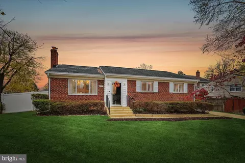 7321 Essex Ave, Springfield, VA 22150