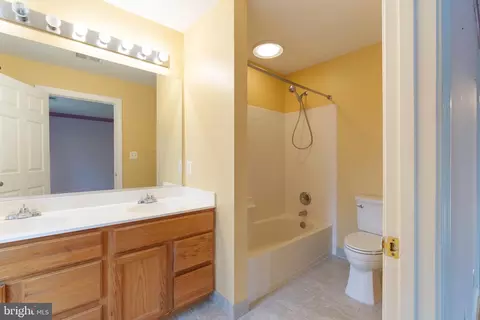 6637 Debra Lu Way, Springfield, VA 22150 photo 14