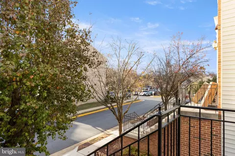 6637 Debra Lu Way, Springfield, VA 22150 photo 10