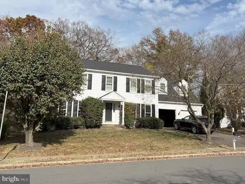 13650 S Springs Dr, Clifton, VA 20124