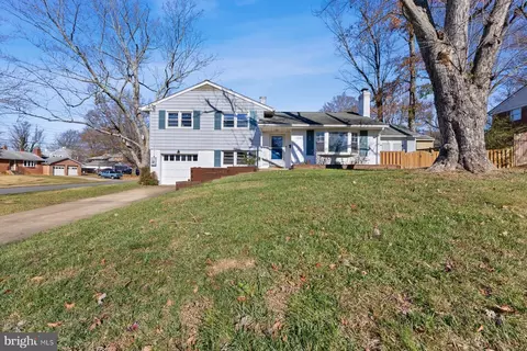 7514 Lauralin Pl, Springfield, VA 22150 photo 3