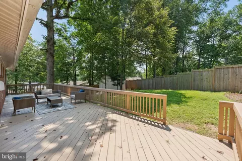 8615 Kenilworth Dr, Springfield, VA 22151 photo 16