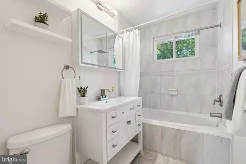 8615 Kenilworth Dr, Springfield, VA 22151 photo 22
