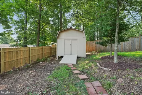 8615 Kenilworth Dr, Springfield, VA 22151 photo 18