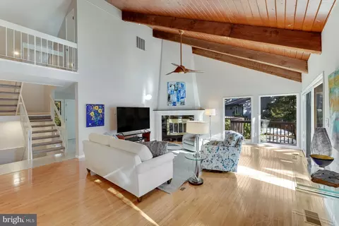 Other - 11419 Purple Beech Dr, Reston, VA 20191 photo 6 of 46