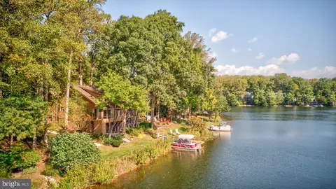 Other - 11419 Purple Beech Dr, Reston, VA 20191 photo 2 of 46