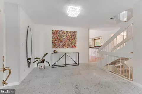 Entry Way - 11419 Purple Beech Dr, Reston, VA 20191 photo 1 of 14