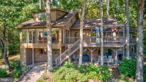 Other - 11419 Purple Beech Dr, Reston, VA 20191 photo 40 of 46