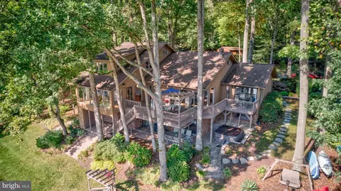 Other - 11419 Purple Beech Dr, Reston, VA 20191 photo 37 of 46