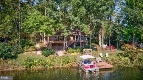 Other - 11419 Purple Beech Dr, Reston, VA 20191 photo 32 of 46