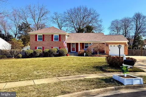 6115 Lynley Ter, Alexandria, VA 22310
