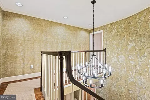 Entry Way - 735 Potomac River Rd, Mclean, VA 22102 photo 6 of 11