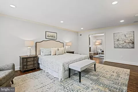 Bedroom - 735 Potomac River Rd, Mclean, VA 22102 photo 2 of 10