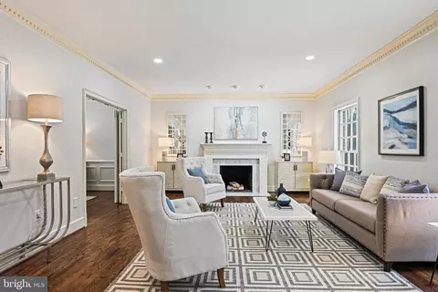Living - 735 Potomac River Rd, Mclean, VA 22102 photo 1 of 3