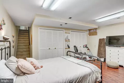 Bedroom - 4302 Cub Run Rd, Chantilly, VA 20151 photo 5 of 5